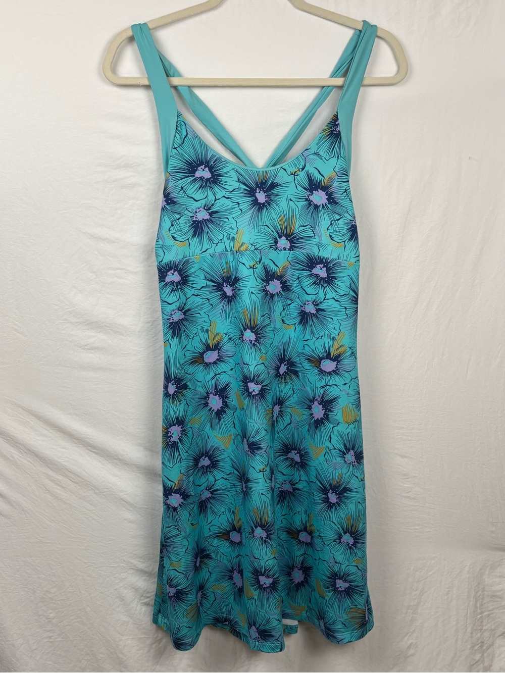 Patagonia womens Large Teal Floral Midi Dress twist back